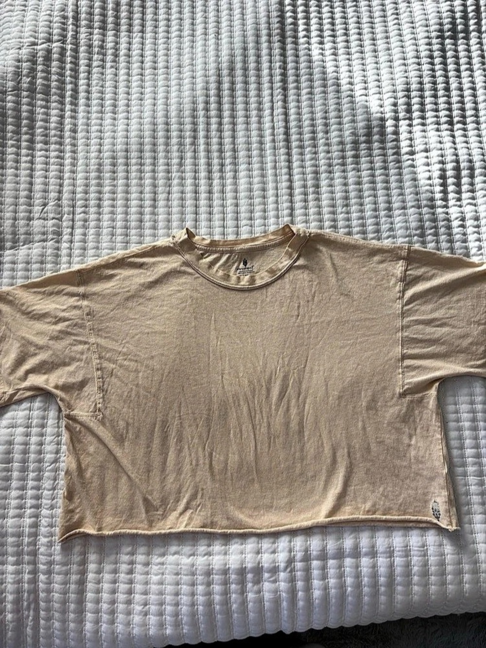 Free People Short Sleeve Tee in Beige Size Small